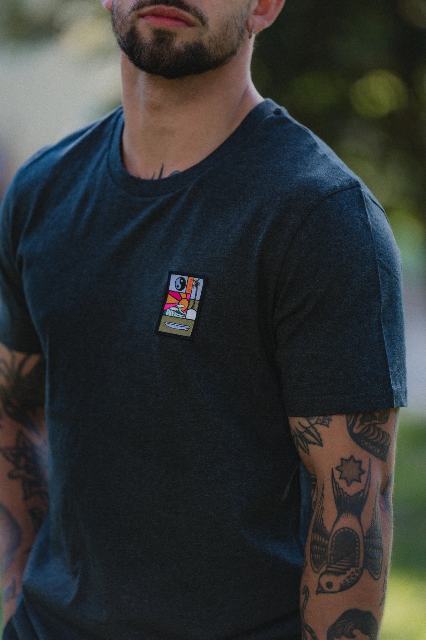 T-shirt noir Yana Waïloa