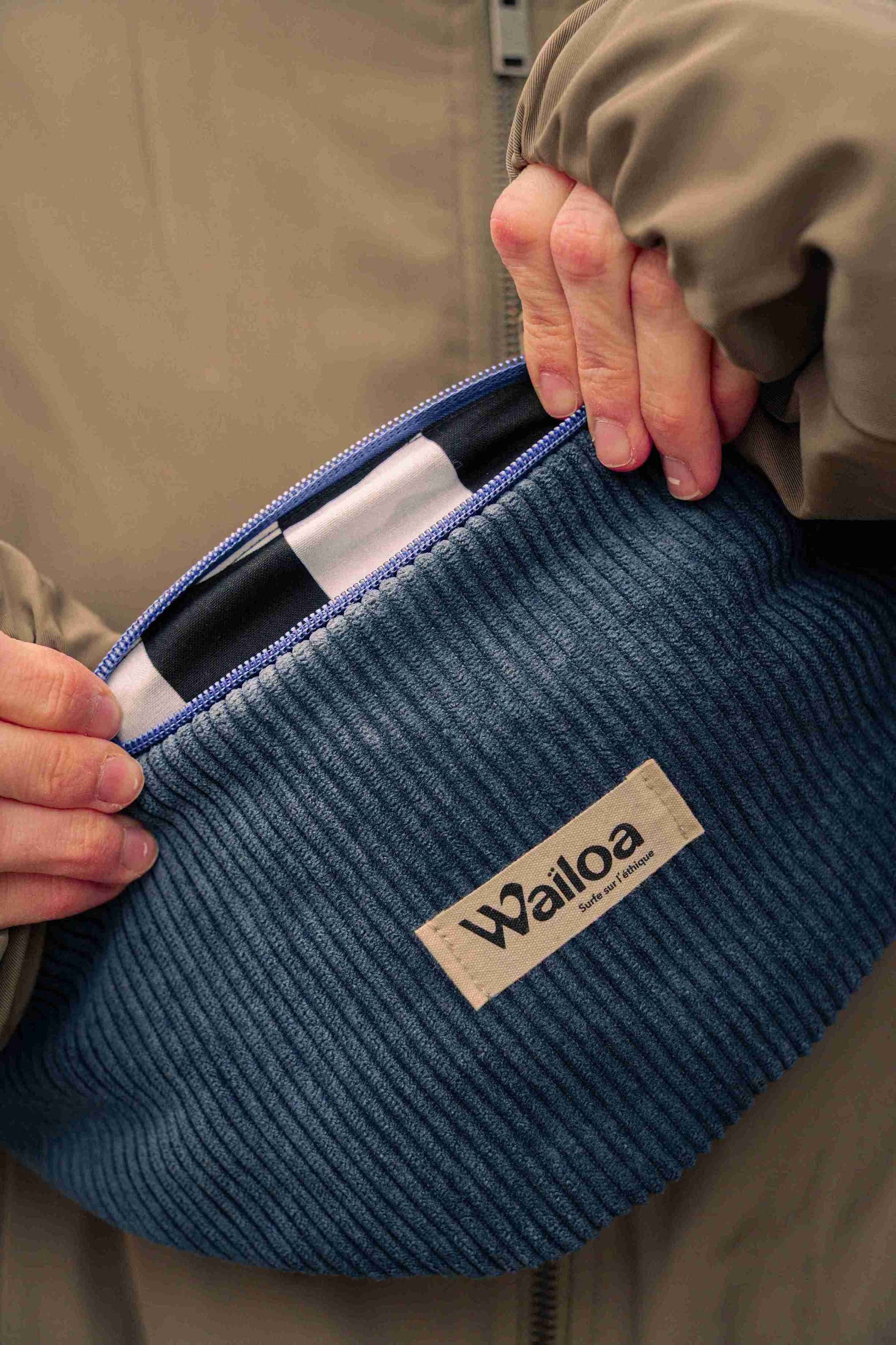 Banane en velours et damier – Waïloa (vue 3)