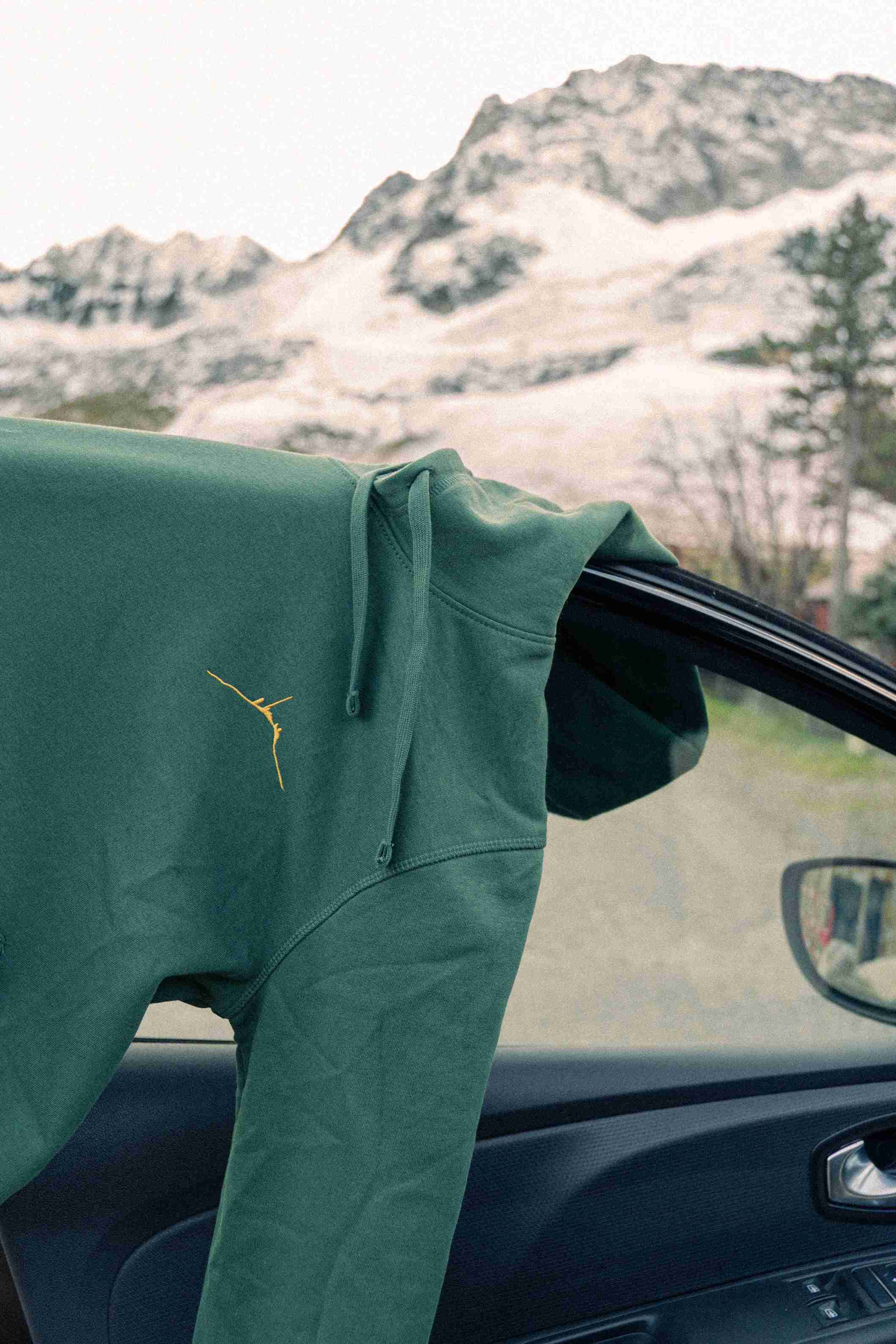 Sweat Pic du Midi de Bigorre vert sapin – Waïloa